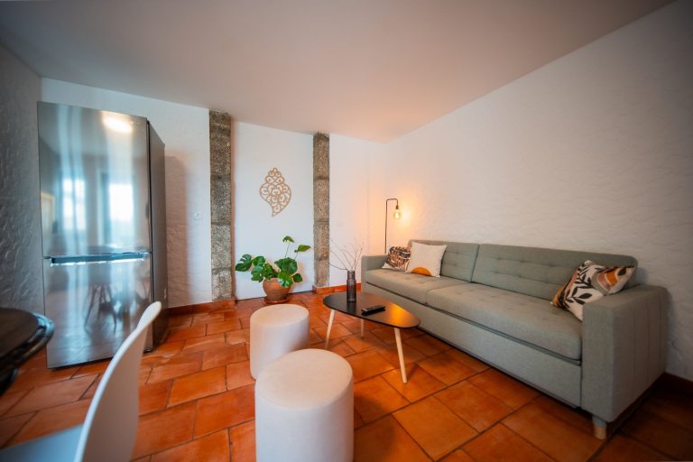 Casa 1A: Living area with sofa