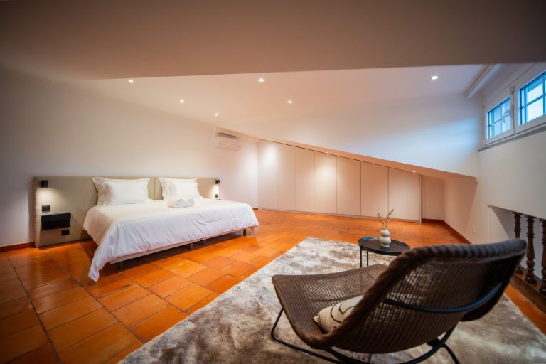 Casa 2: Bedroom in the gallery under the roof