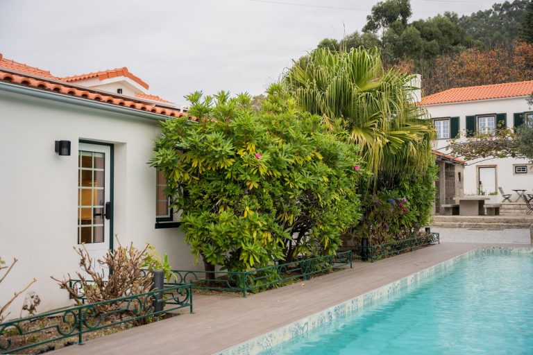 Casa 4: Pool in front of the studio